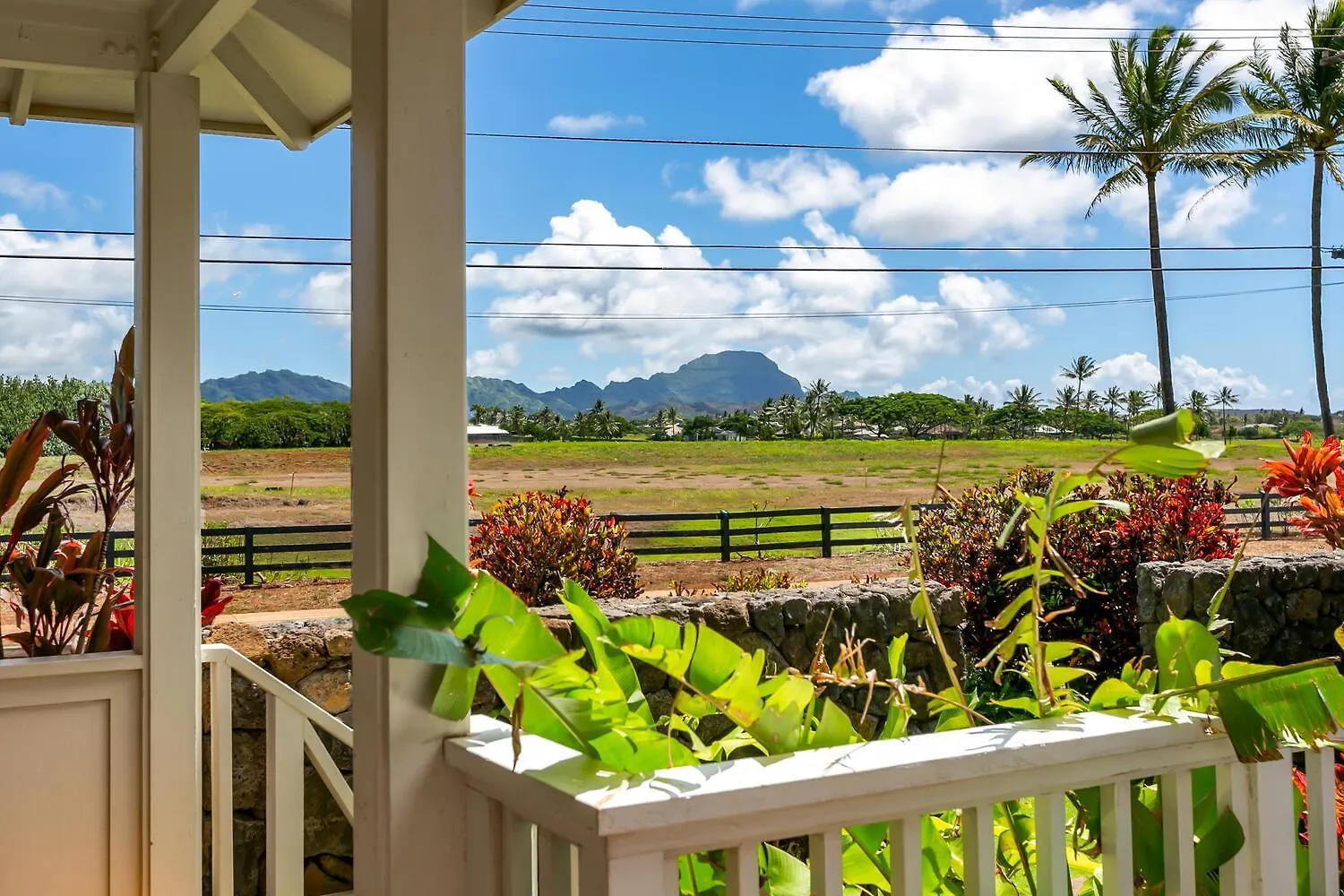 Classic 3Br Oceanfront Cottage - Alekona Kauai Koloa Holiday home