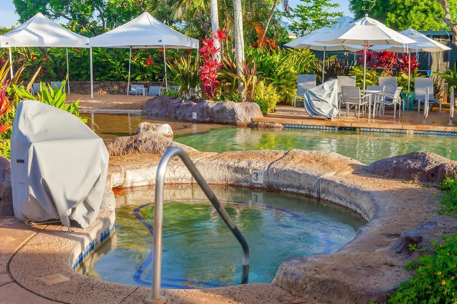 Classic 3Br Oceanfront Cottage - Alekona Kauai Koloa Holiday home